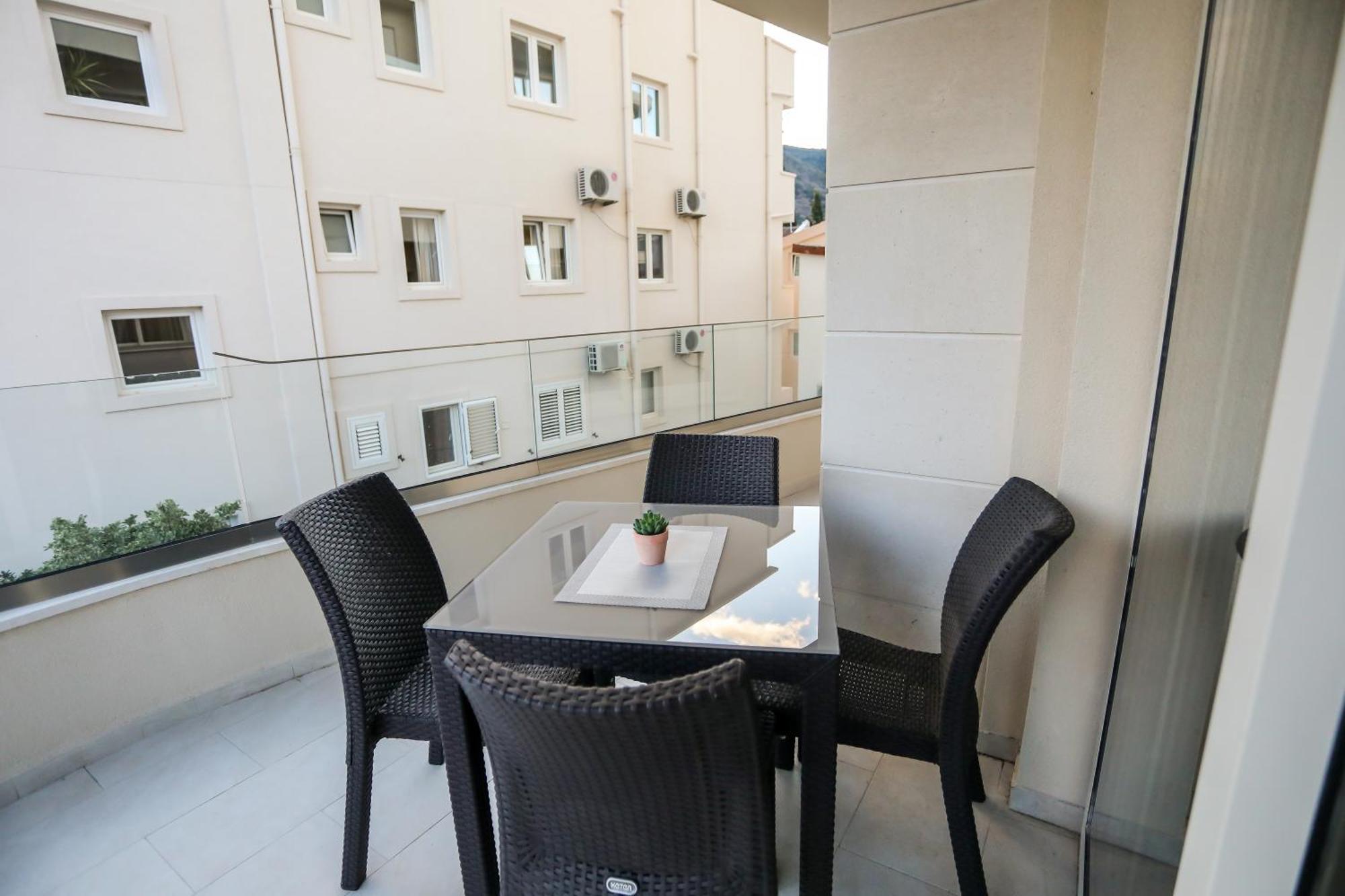 Montesun Boka Apartments 布德瓦 客房 照片